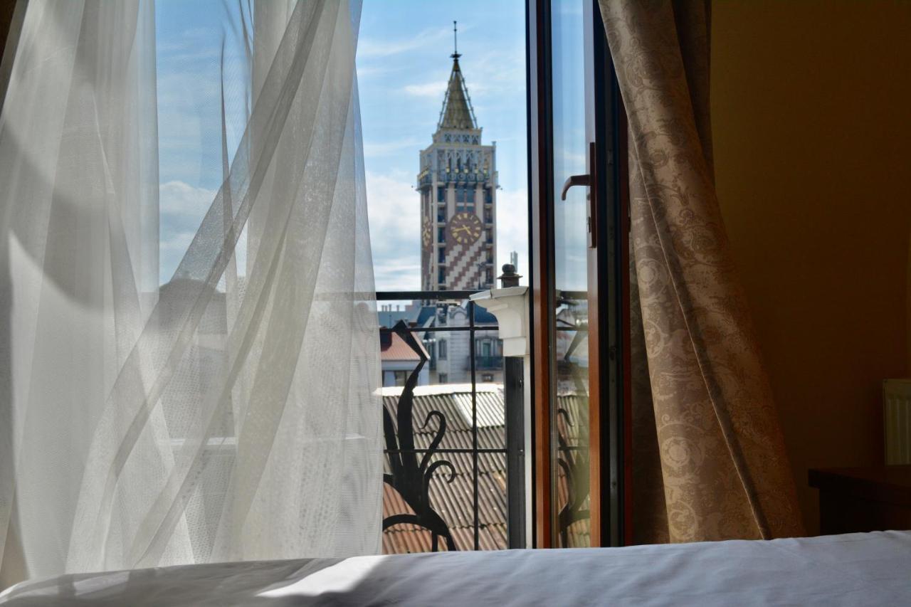 Hotel Port Altus Batumi Kültér fotó