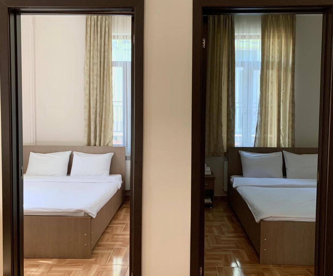 Hotel Port Altus Batumi Kültér fotó